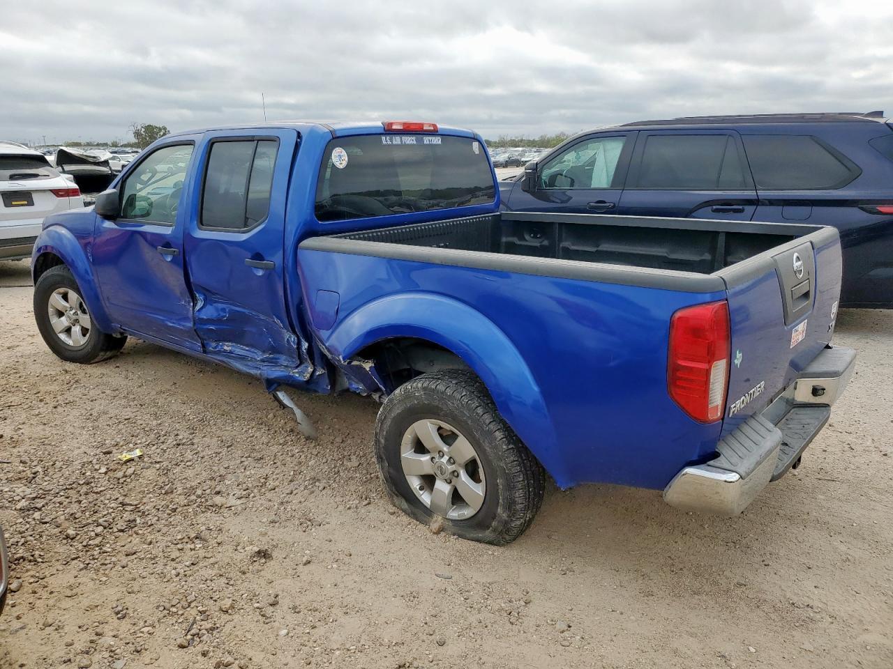 2012 NISSAN Frontier