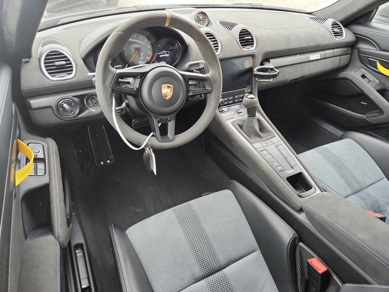 2023 PORSCHE Cayman