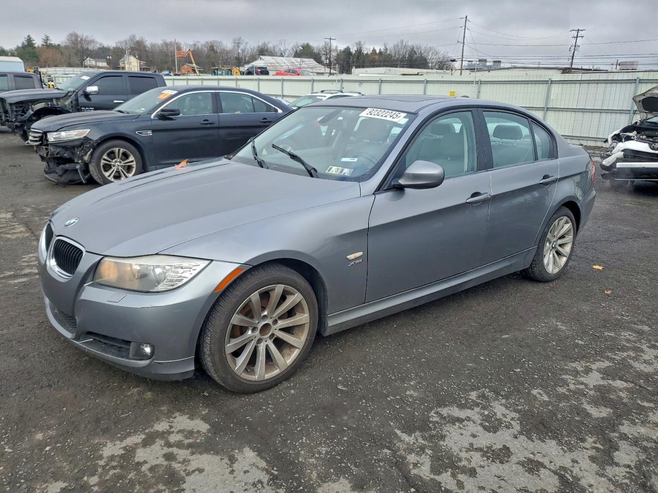 2011 BMW 3 SERIES