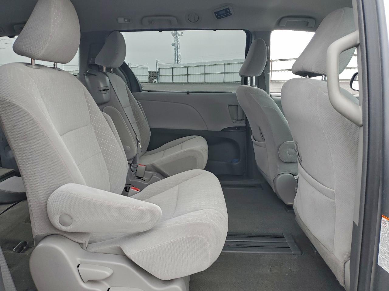 2018 TOYOTA SIENNA