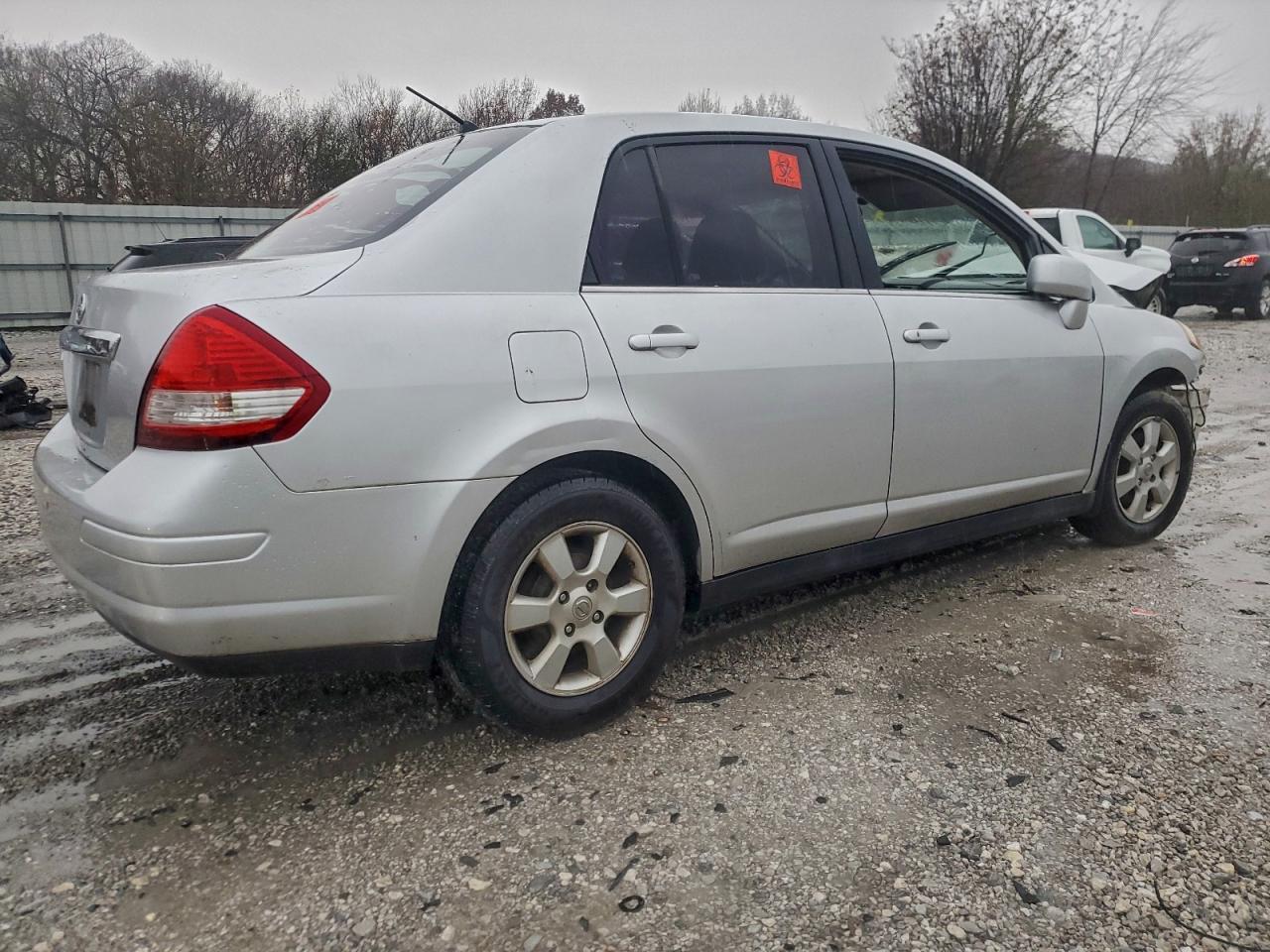 2007 NISSAN VERSA