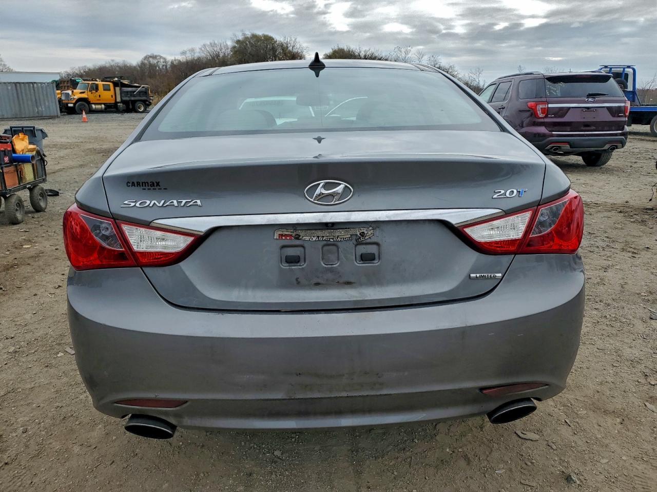 2013 HYUNDAI SONATA