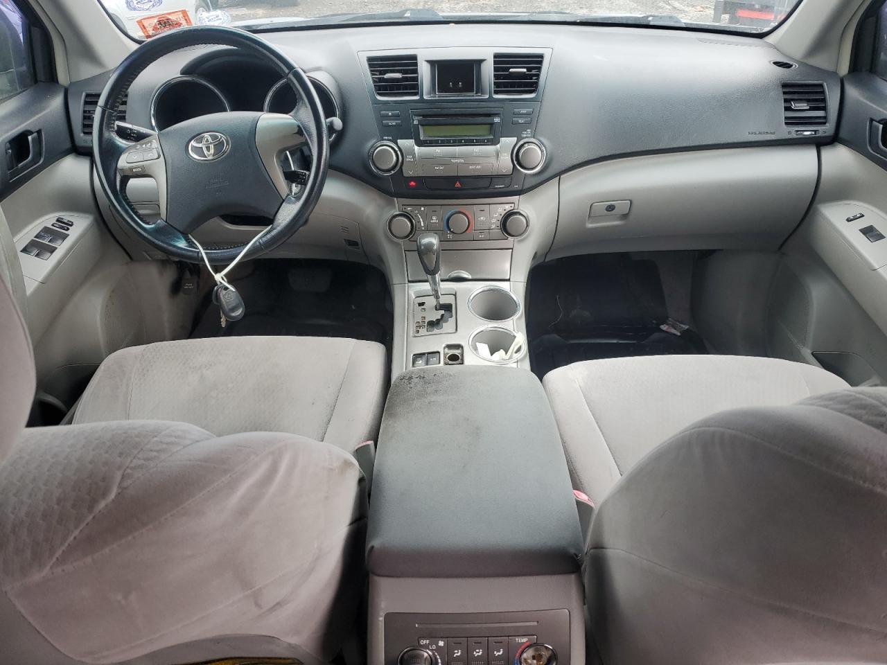 2009 TOYOTA HIGHLANDER