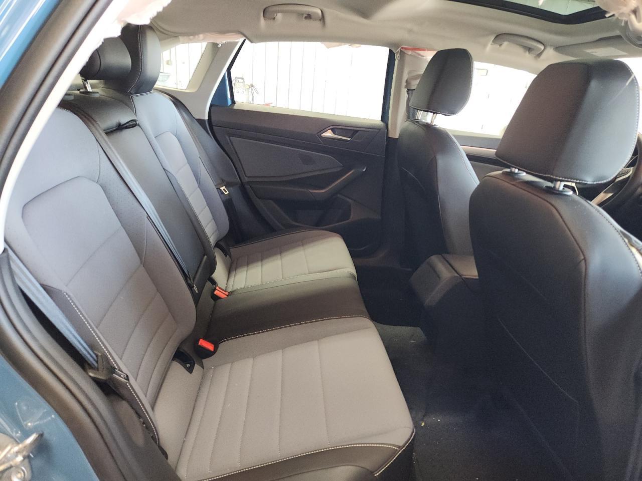 2025 VOLKSWAGEN JETTA