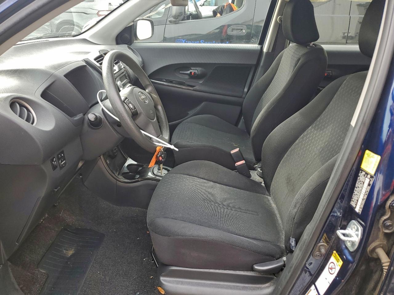 2010 SCION xD