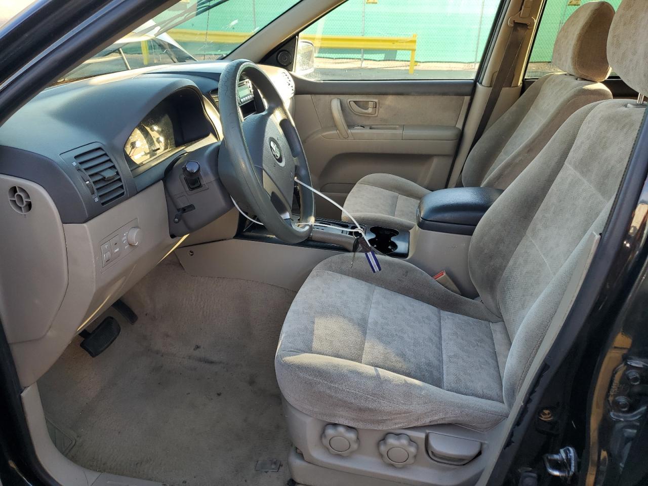 2005 KIA SORENTO