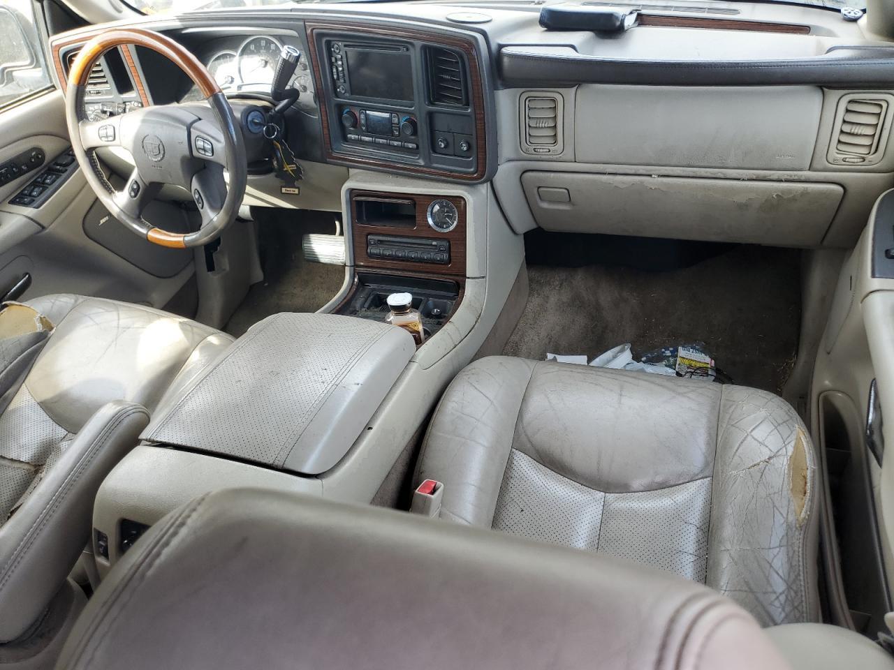 2003 CADILLAC ESCALADE