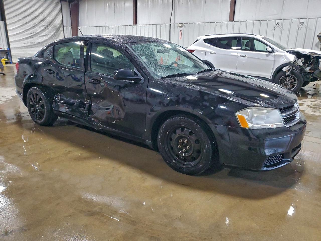 2014 DODGE Avenger