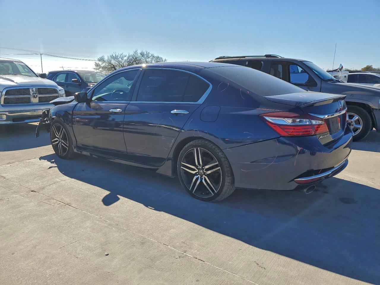 2017 HONDA ACCORD