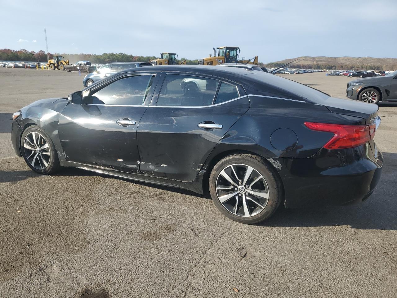 2021 NISSAN Maxima