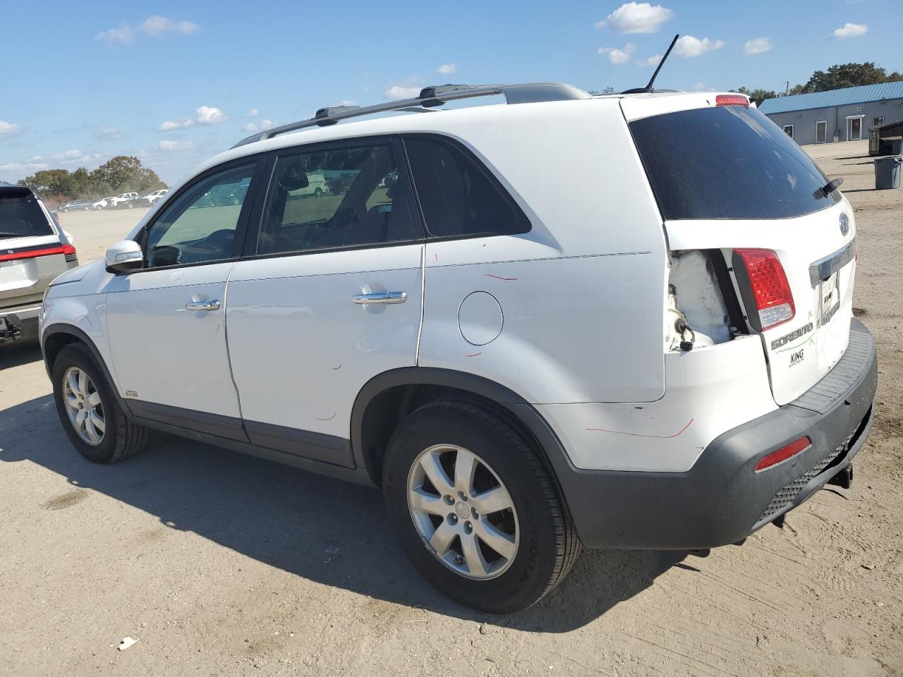 2011 KIA SORENTO