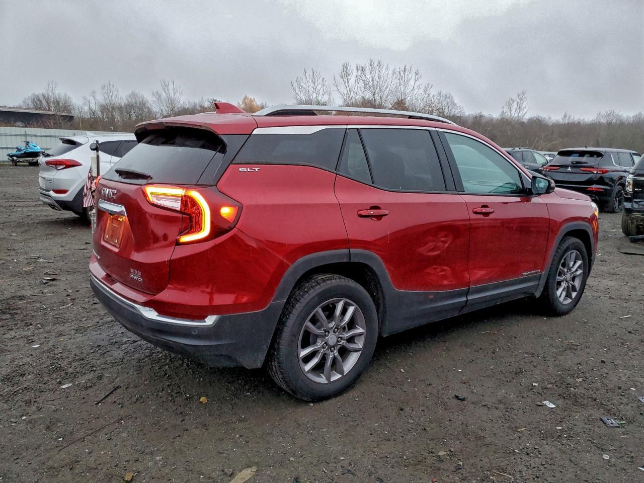 2023 GMC Terrain