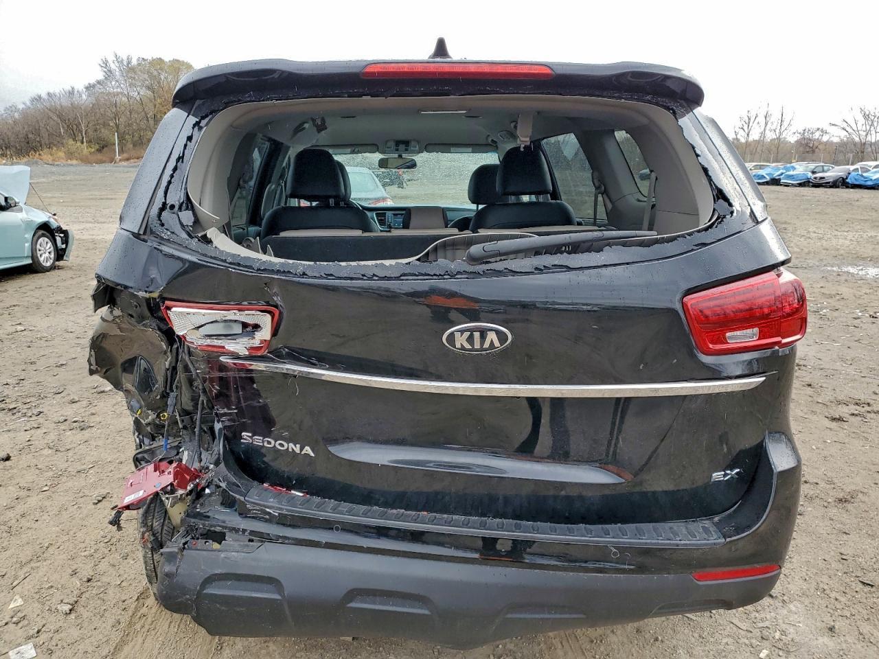 2019 KIA SEDONA