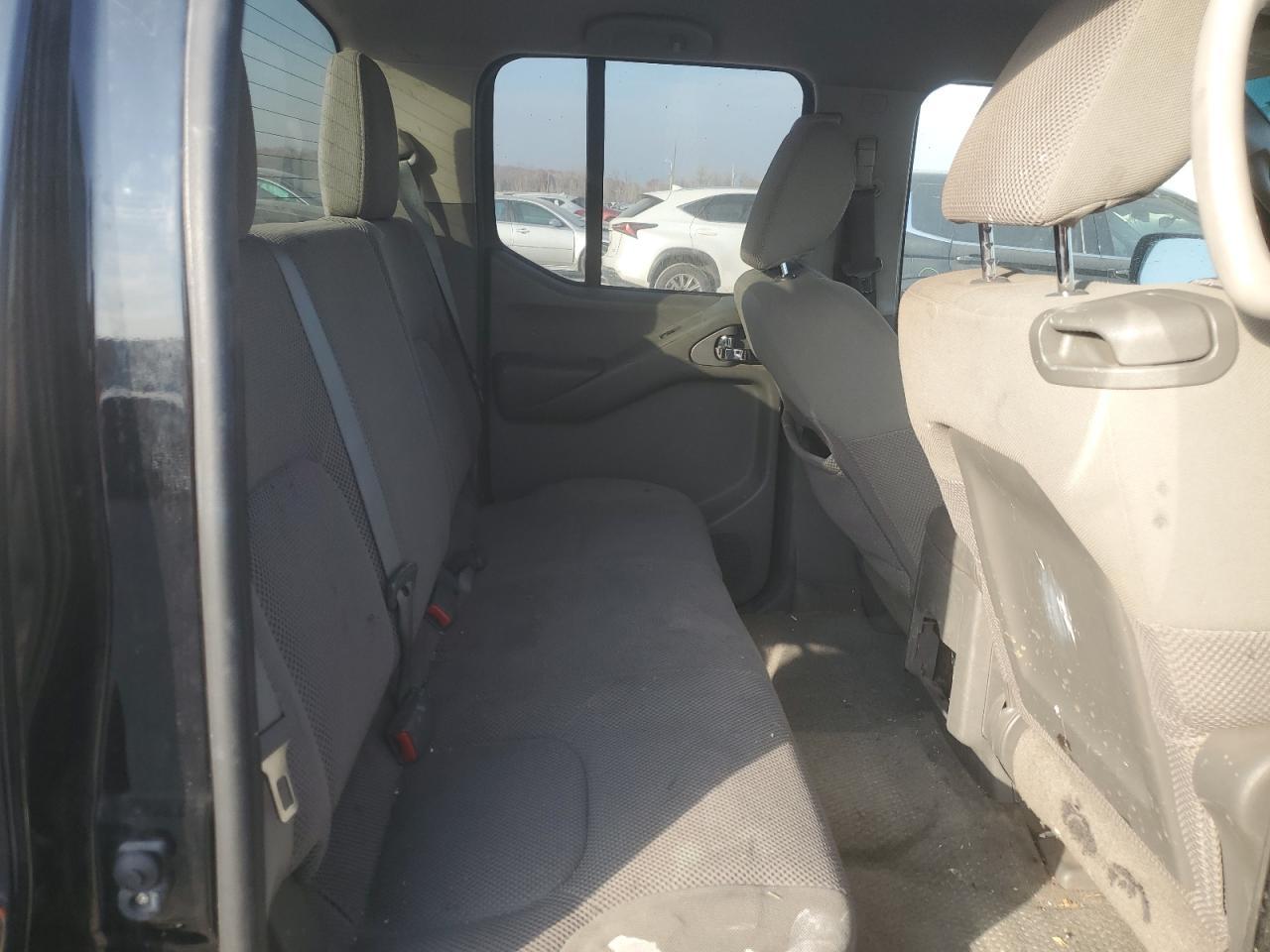 2012 NISSAN Frontier