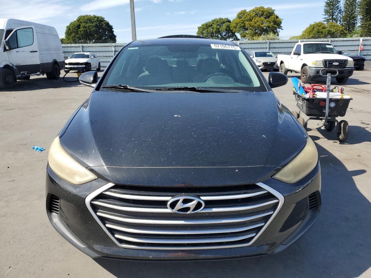 2017 HYUNDAI ELANTRA