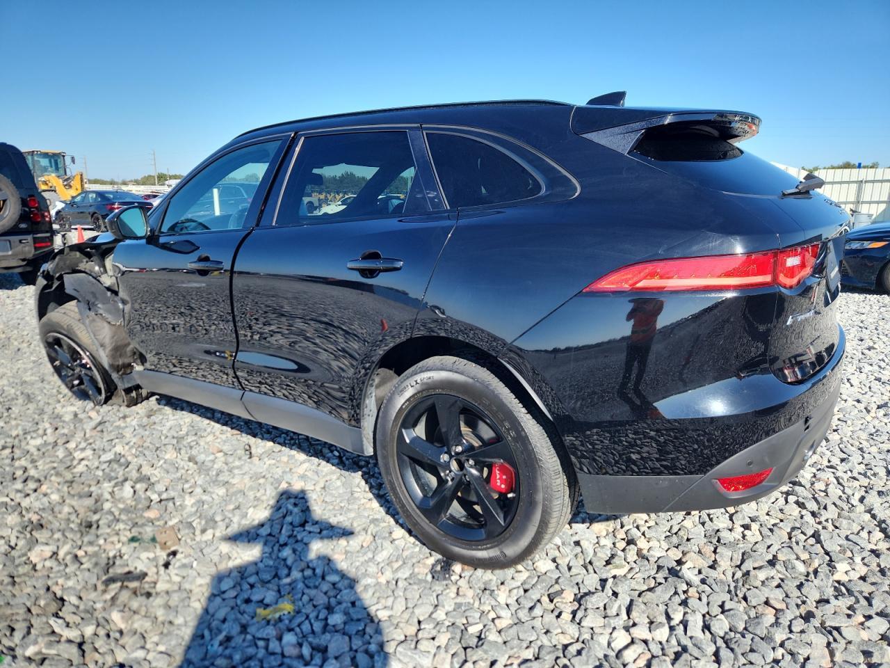 2018 JAGUAR F-Pace