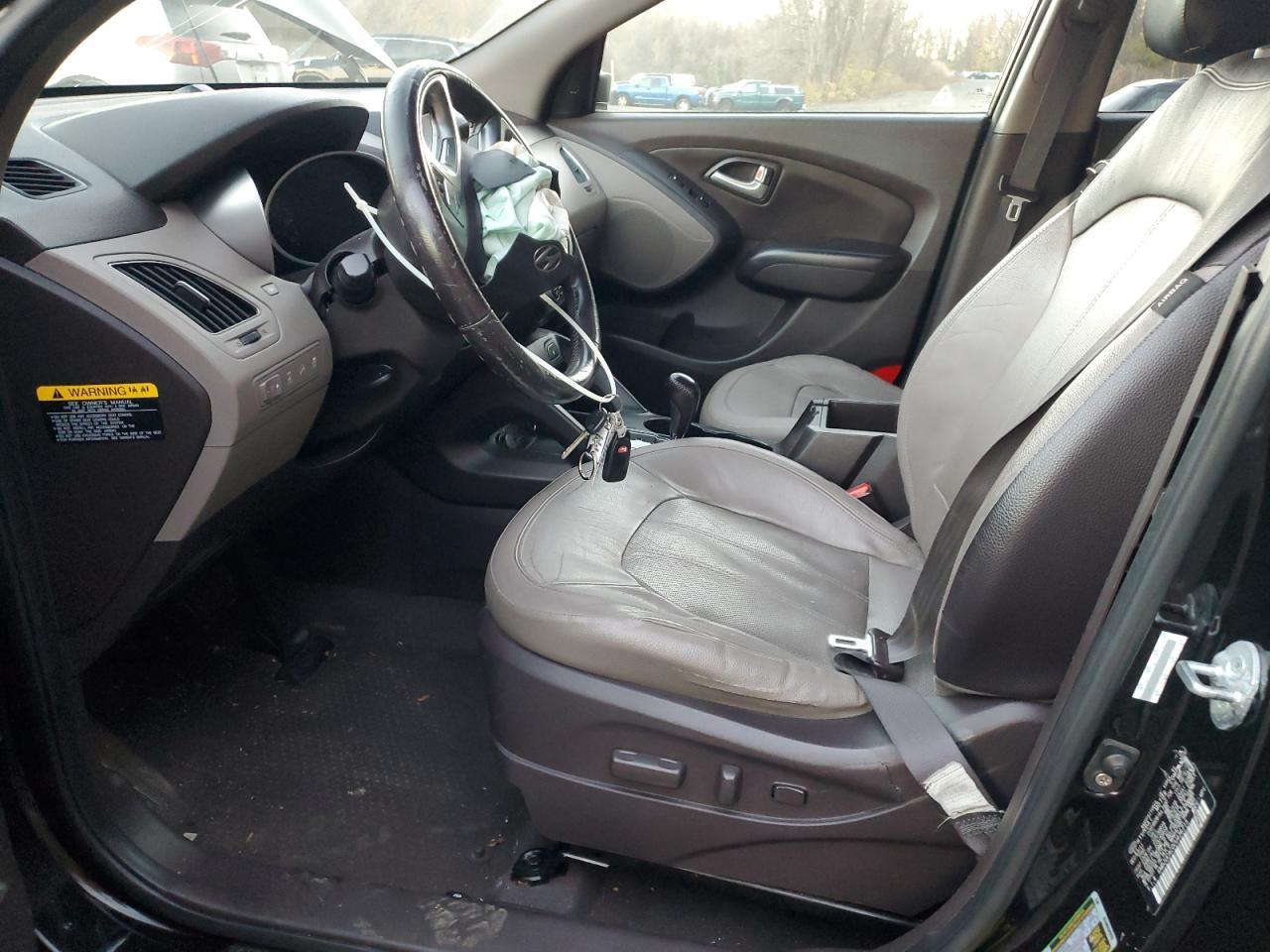 2012 HYUNDAI TUCSON