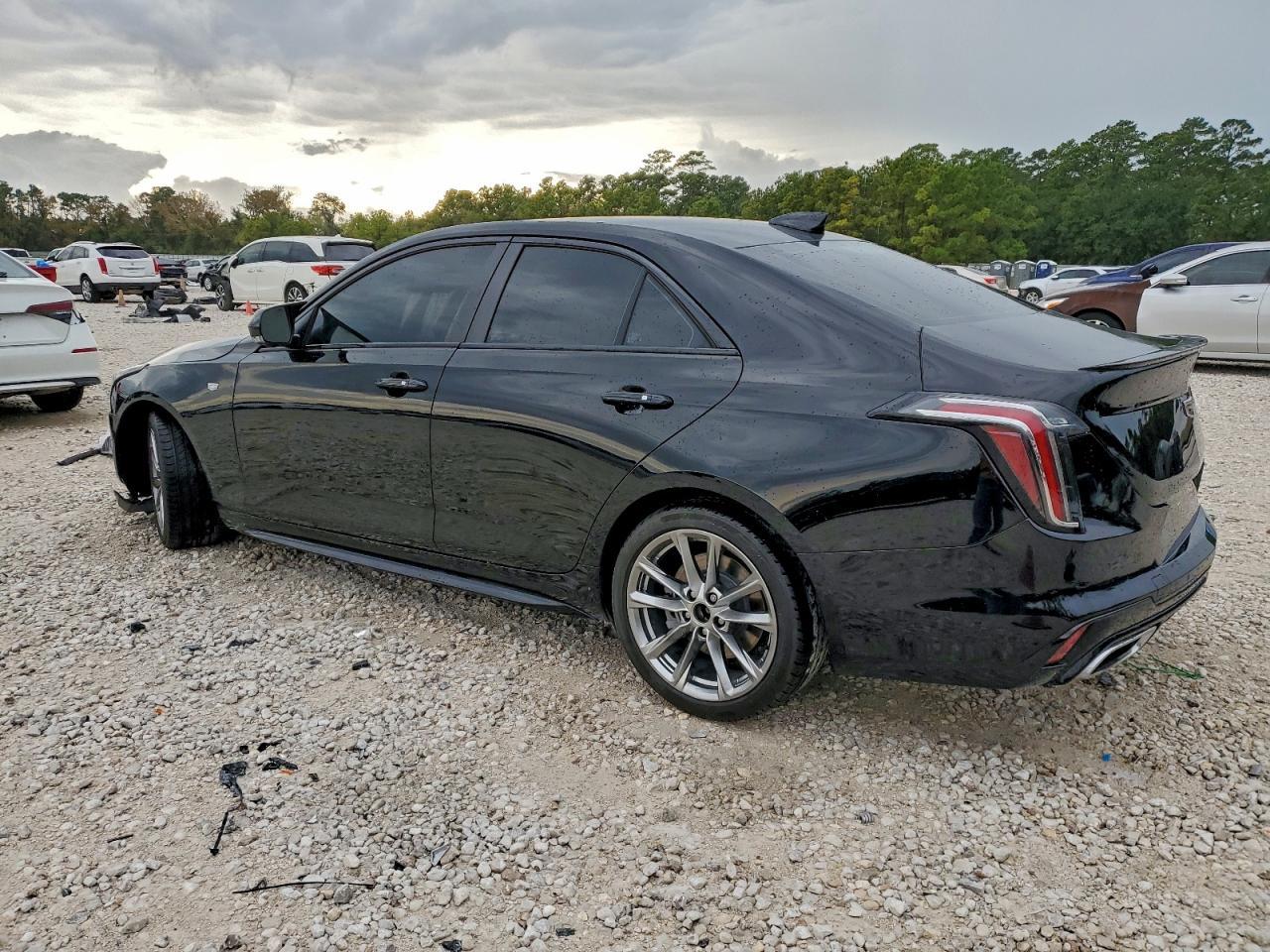 2022 CADILLAC CT4