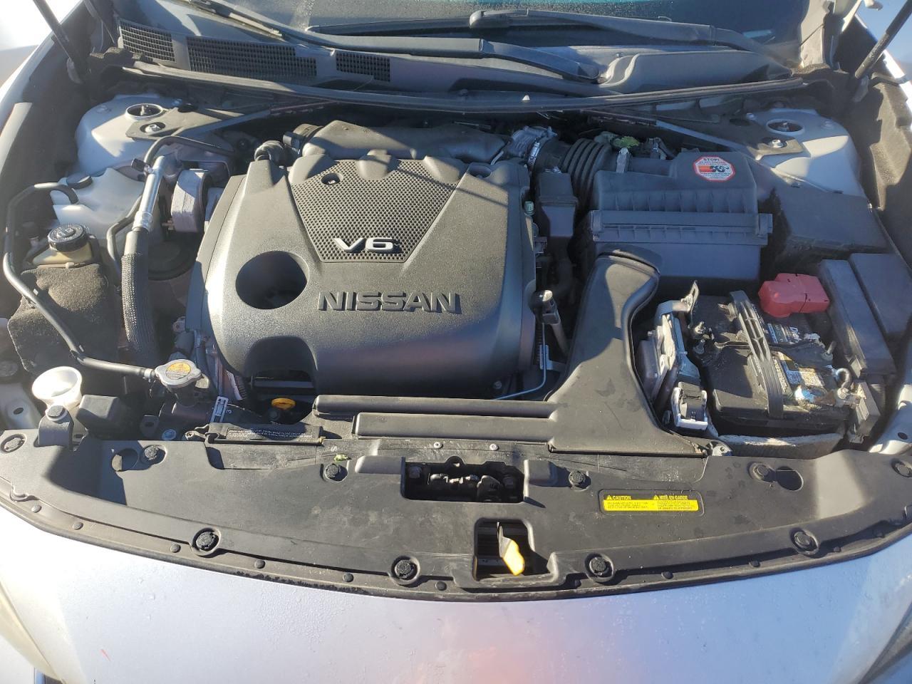 2016 NISSAN Maxima