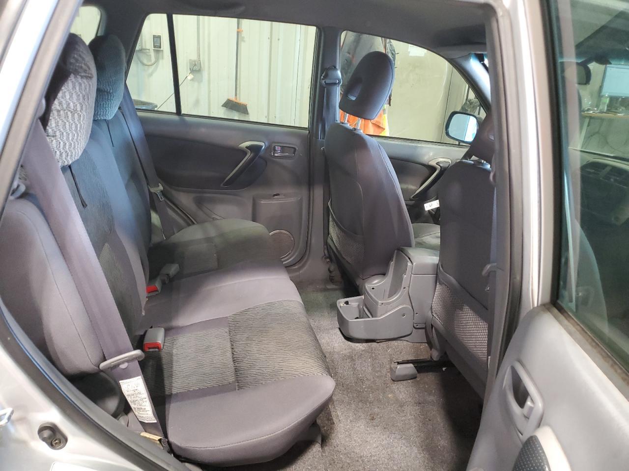 2003 TOYOTA RAV4