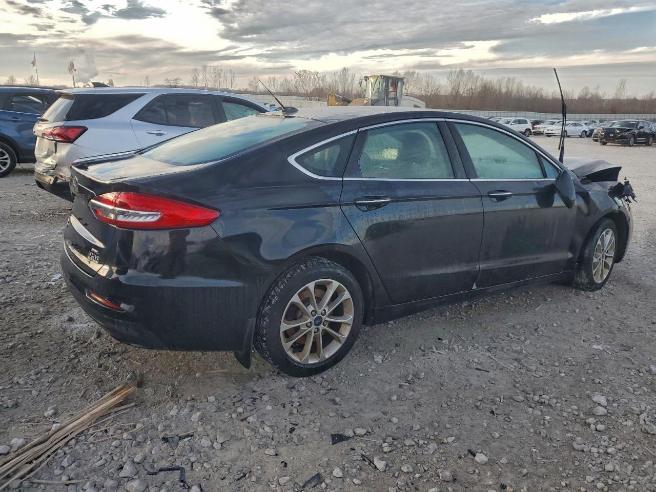 2019 FORD FUSION