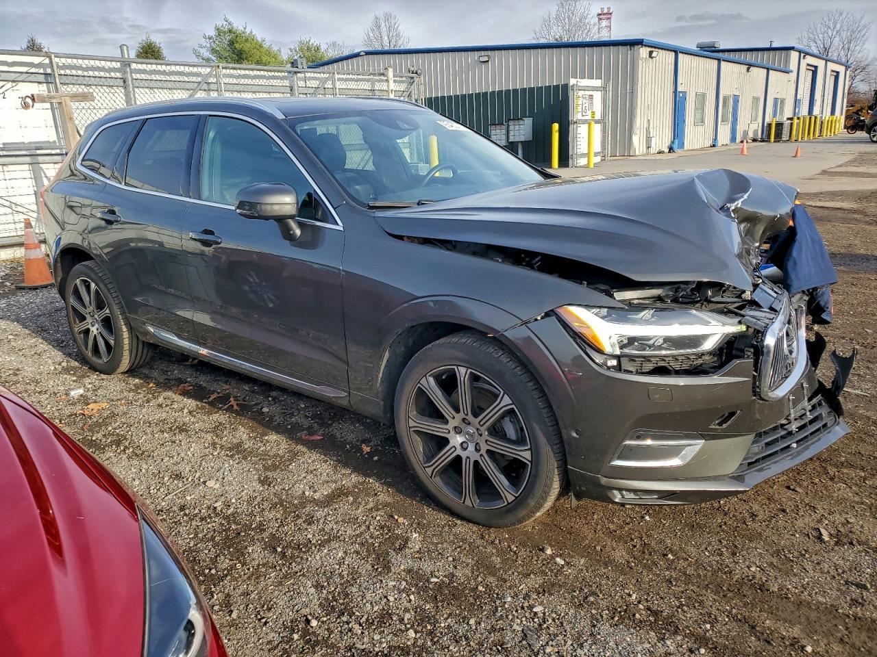 2020 VOLVO XC60