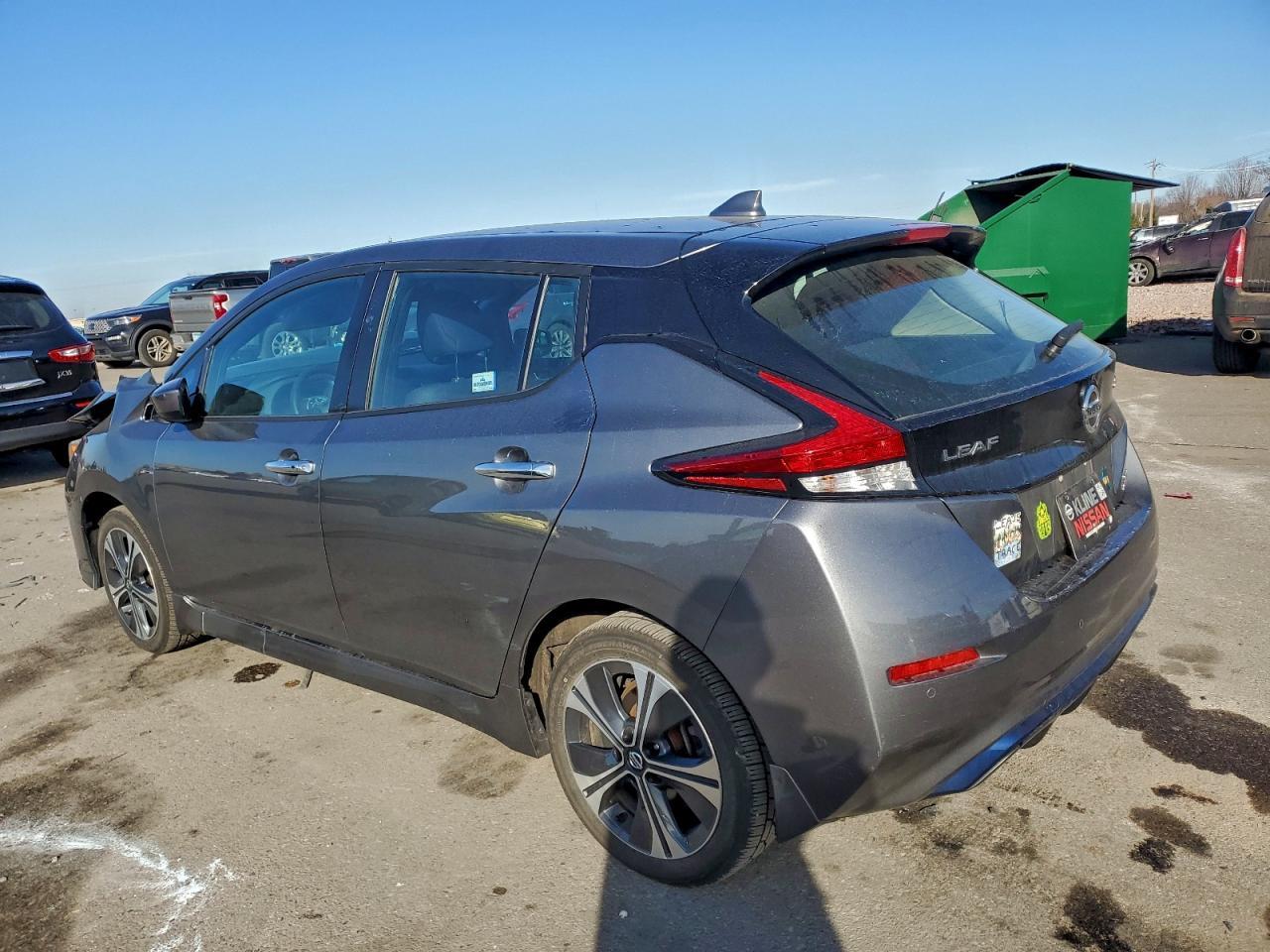 2020 NISSAN LEAF