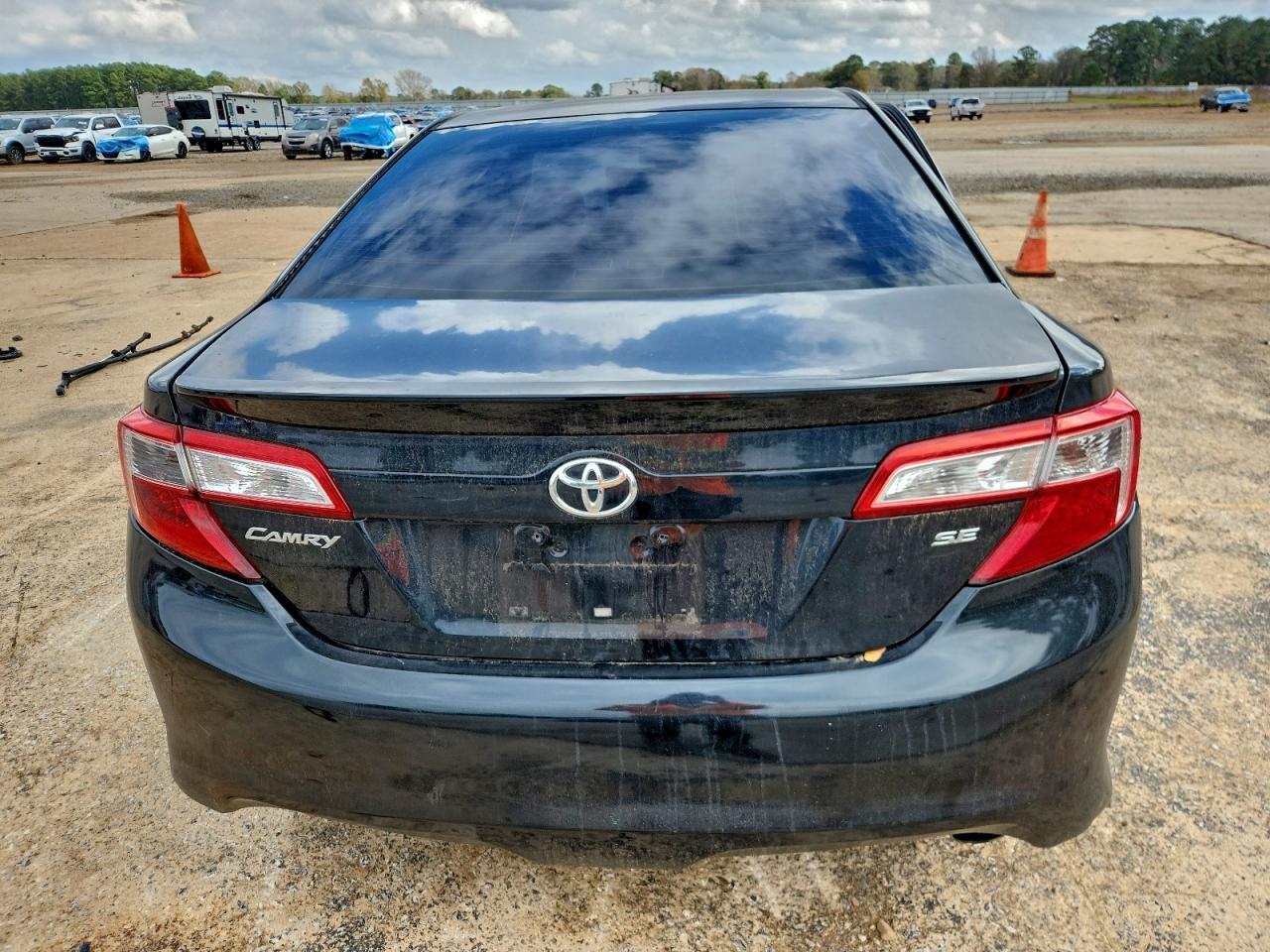 2012 TOYOTA CAMRY