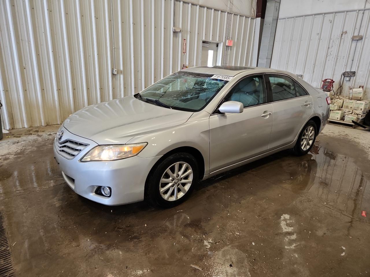 2010 TOYOTA CAMRY