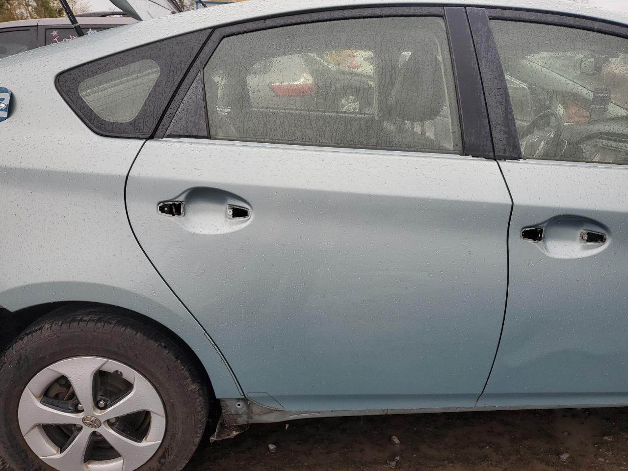 2015 TOYOTA PRIUS
