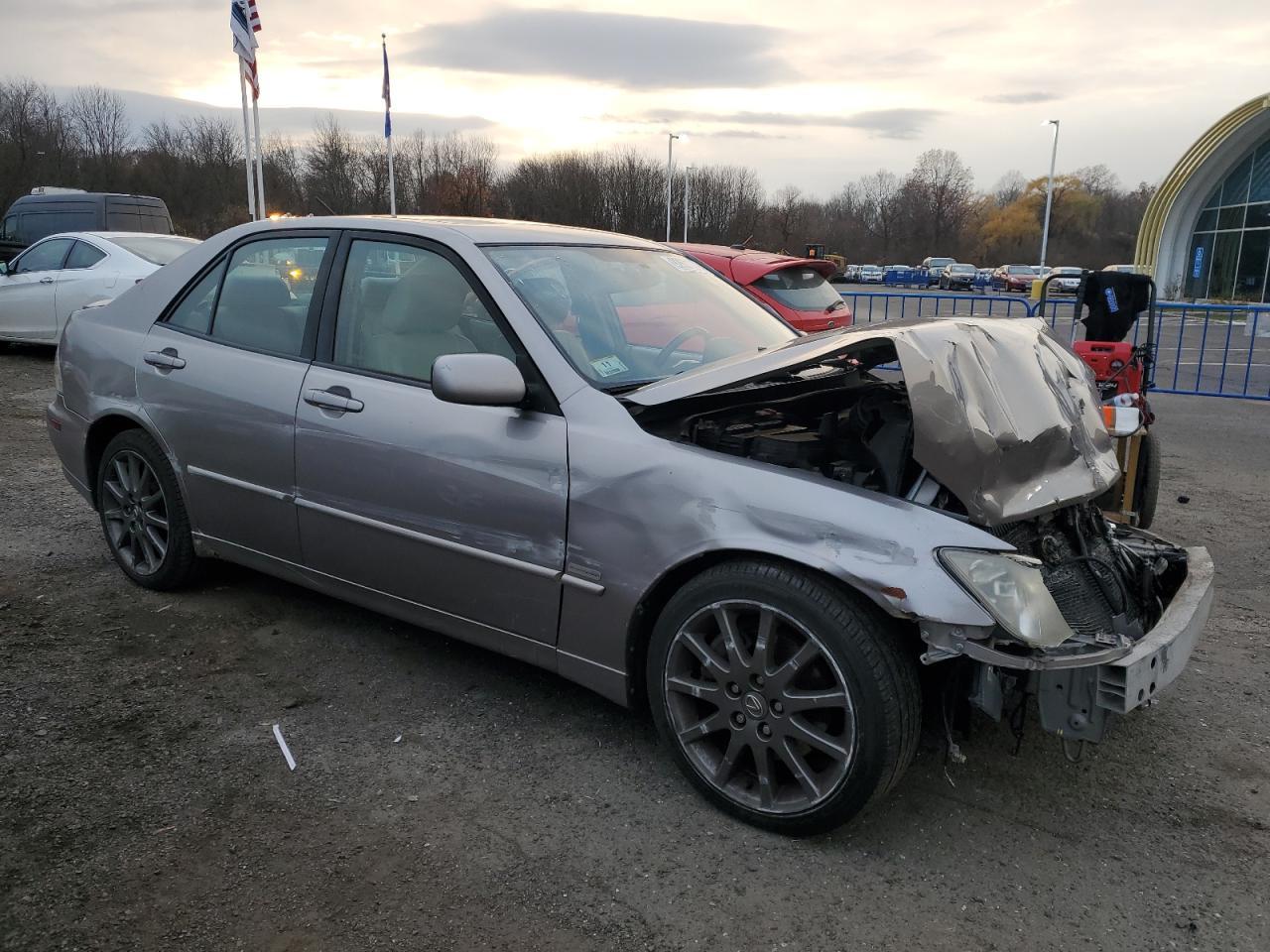 2004 LEXUS IS 300