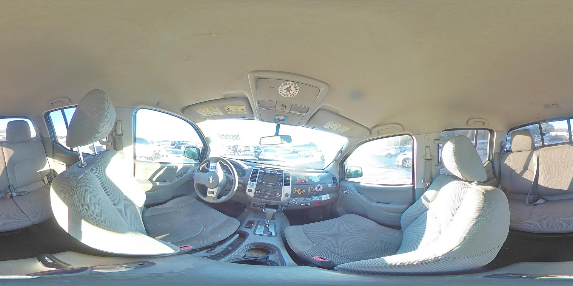 2017 NISSAN Frontier