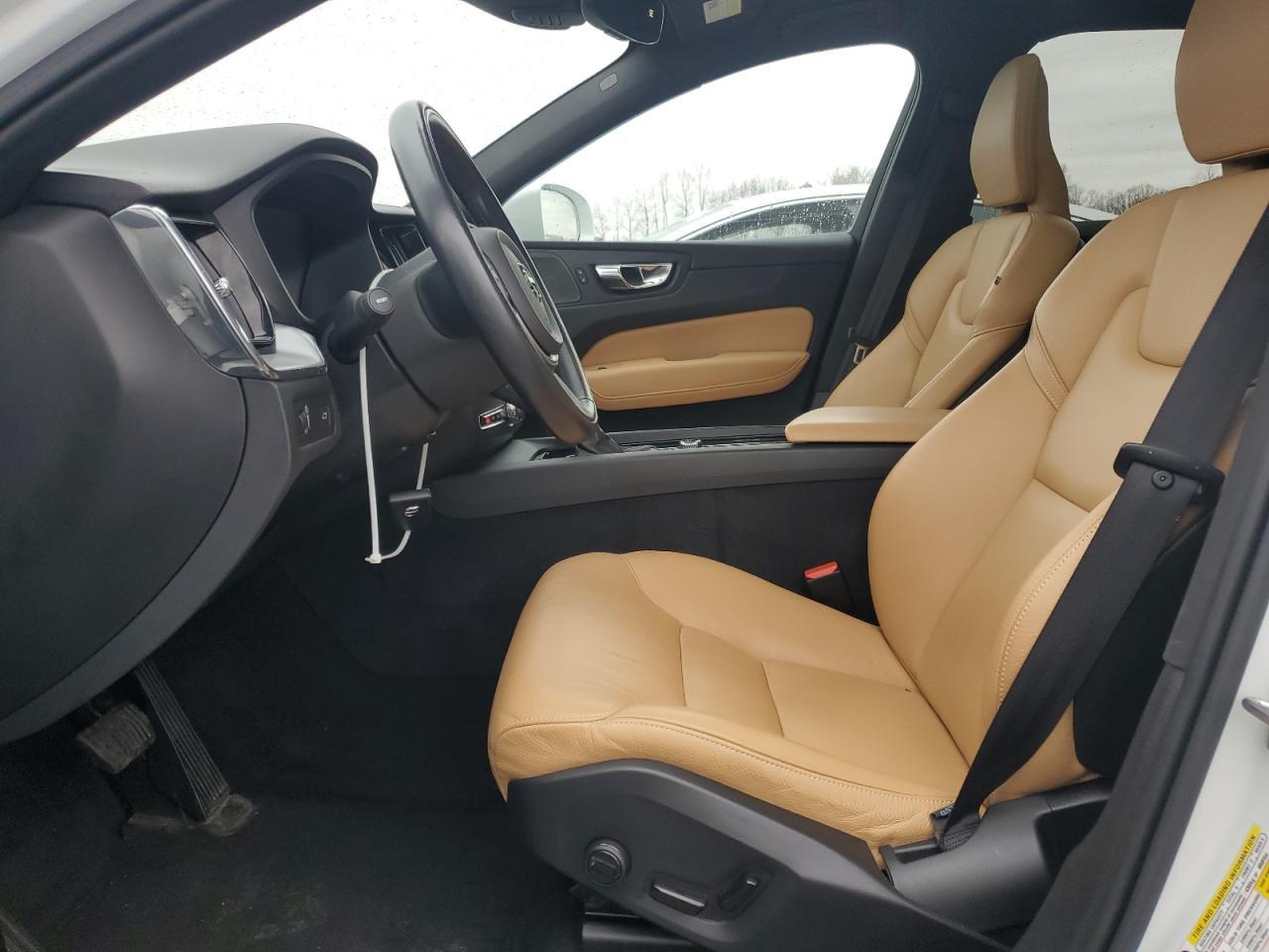 2019 VOLVO XC60