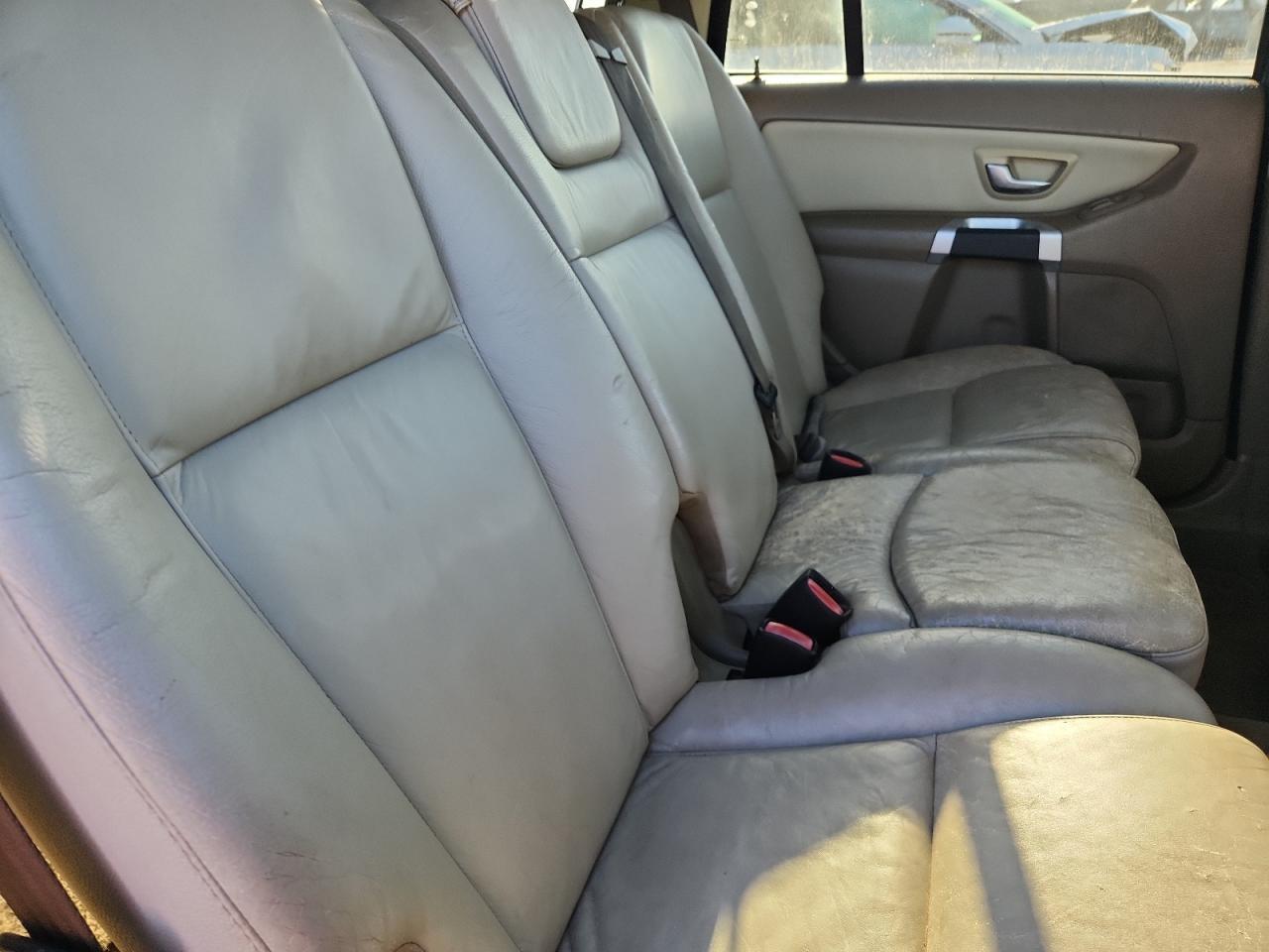 2013 VOLVO XC90
