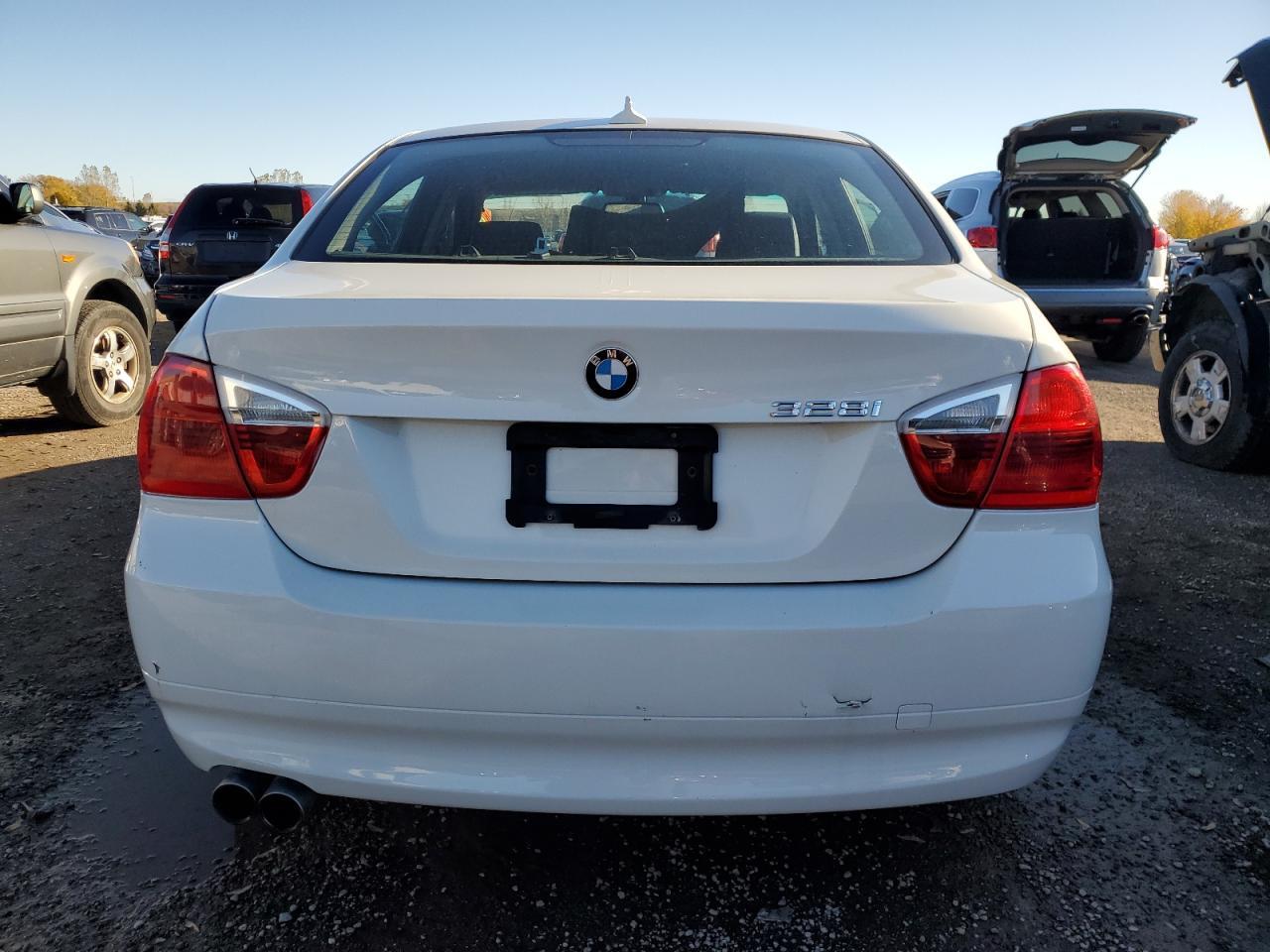 2011 BMW 3 SERIES