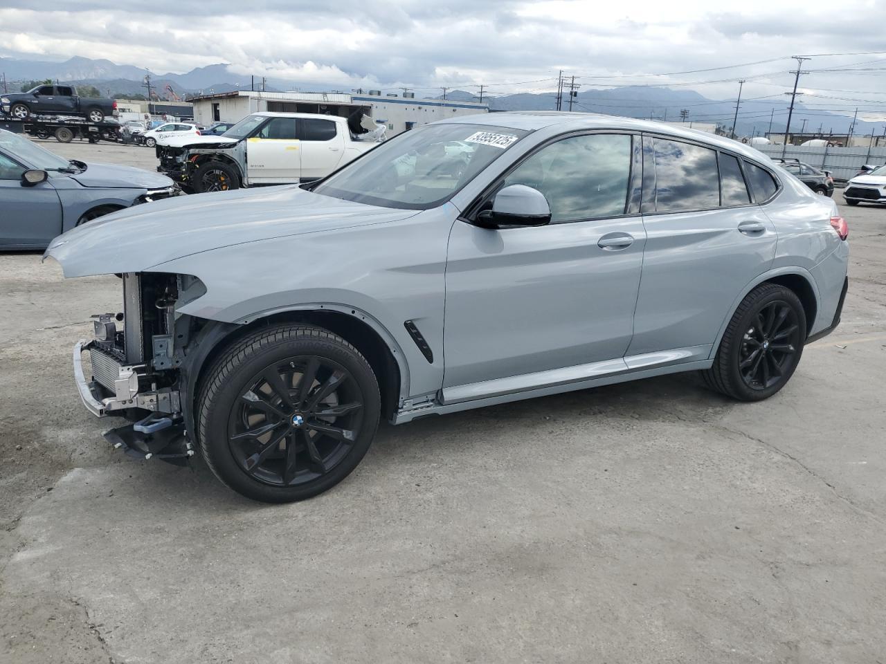 2025 BMW X4