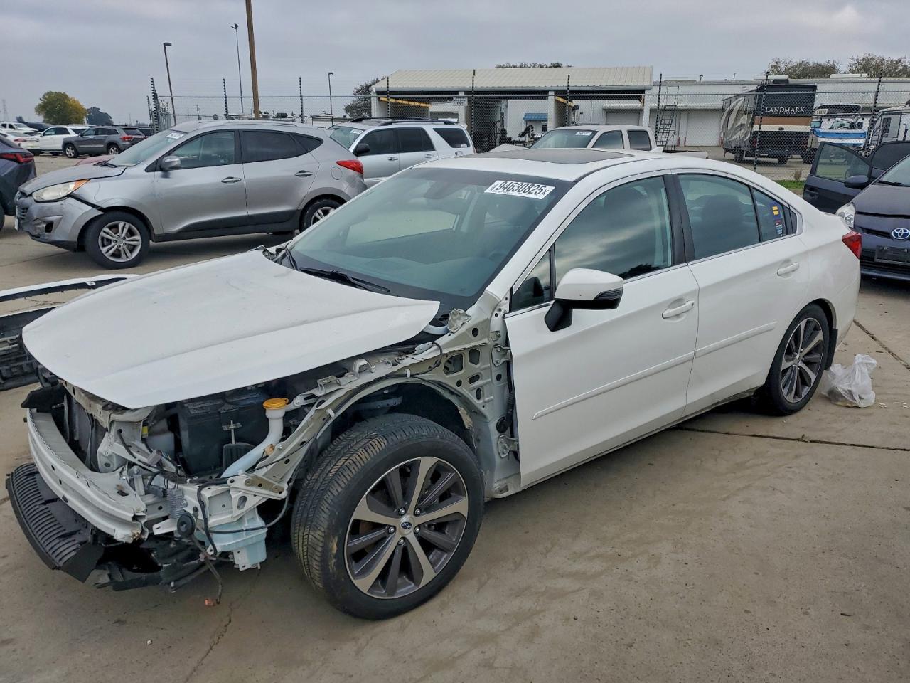 2017 SUBARU Legacy