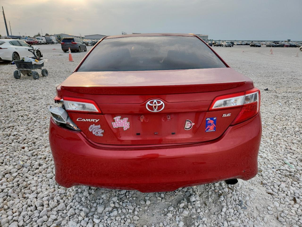 2013 TOYOTA CAMRY