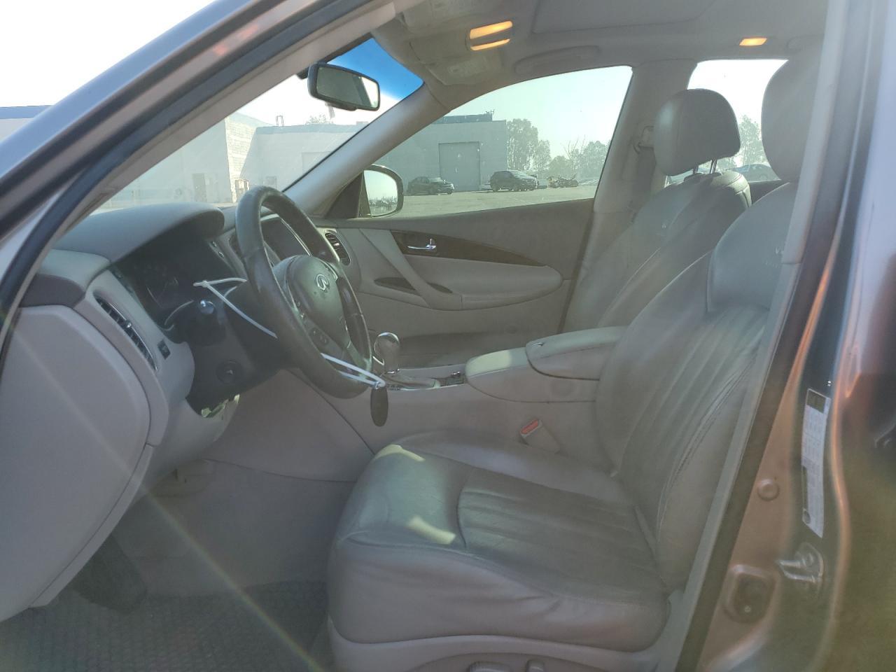 2010 INFINITI EX35