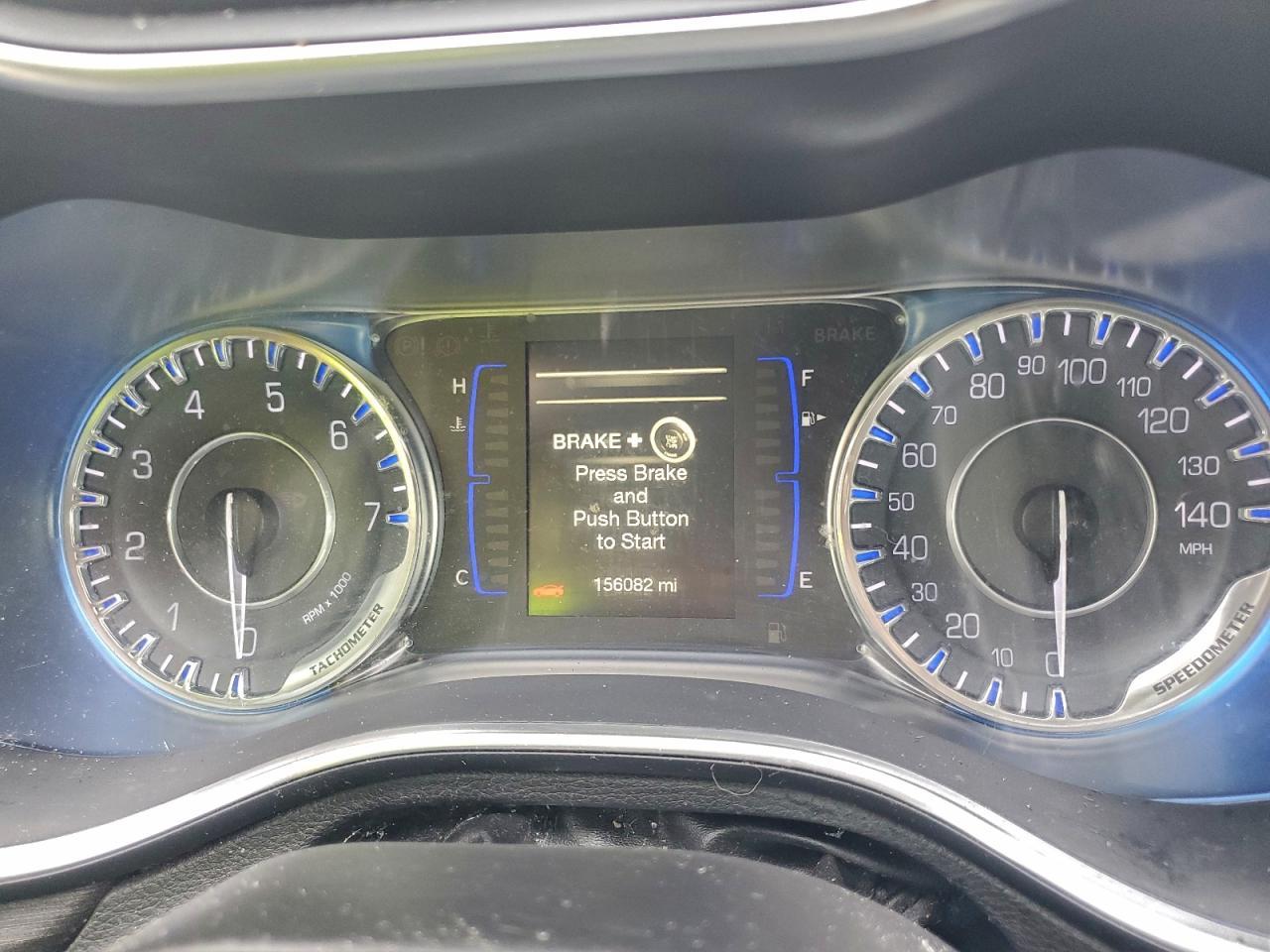 2016 CHRYSLER 200