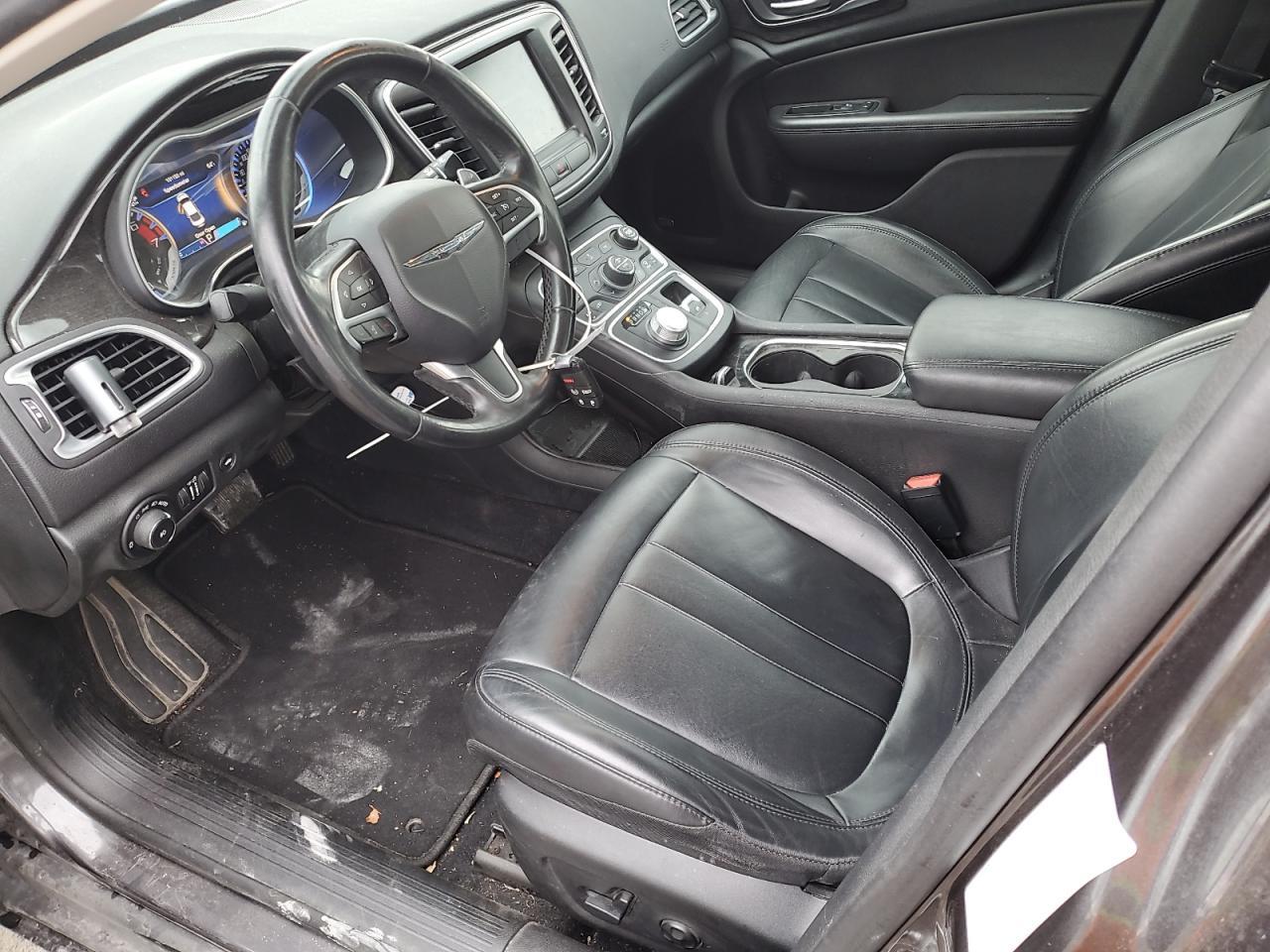 2015 CHRYSLER 200