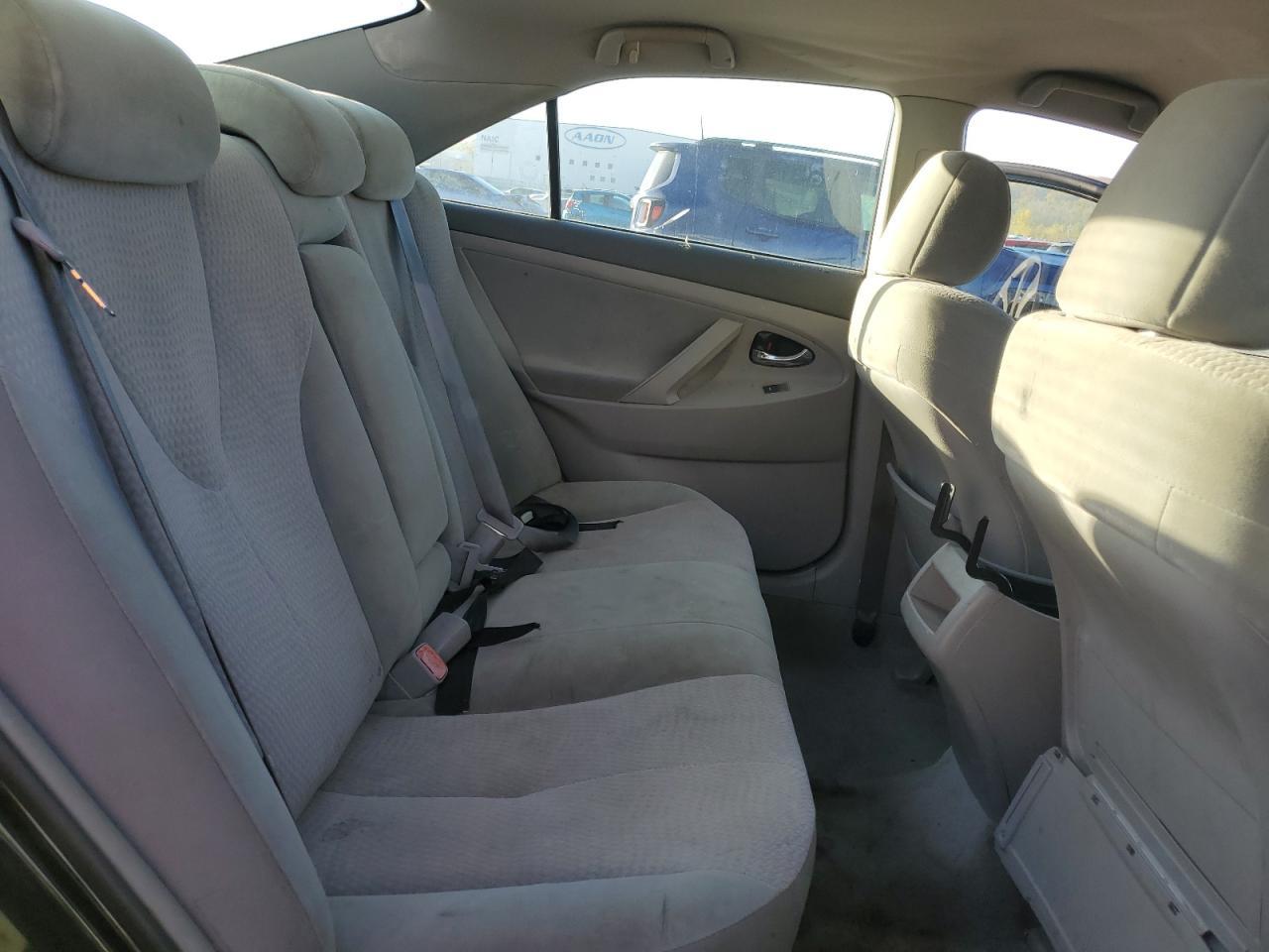 2010 TOYOTA CAMRY