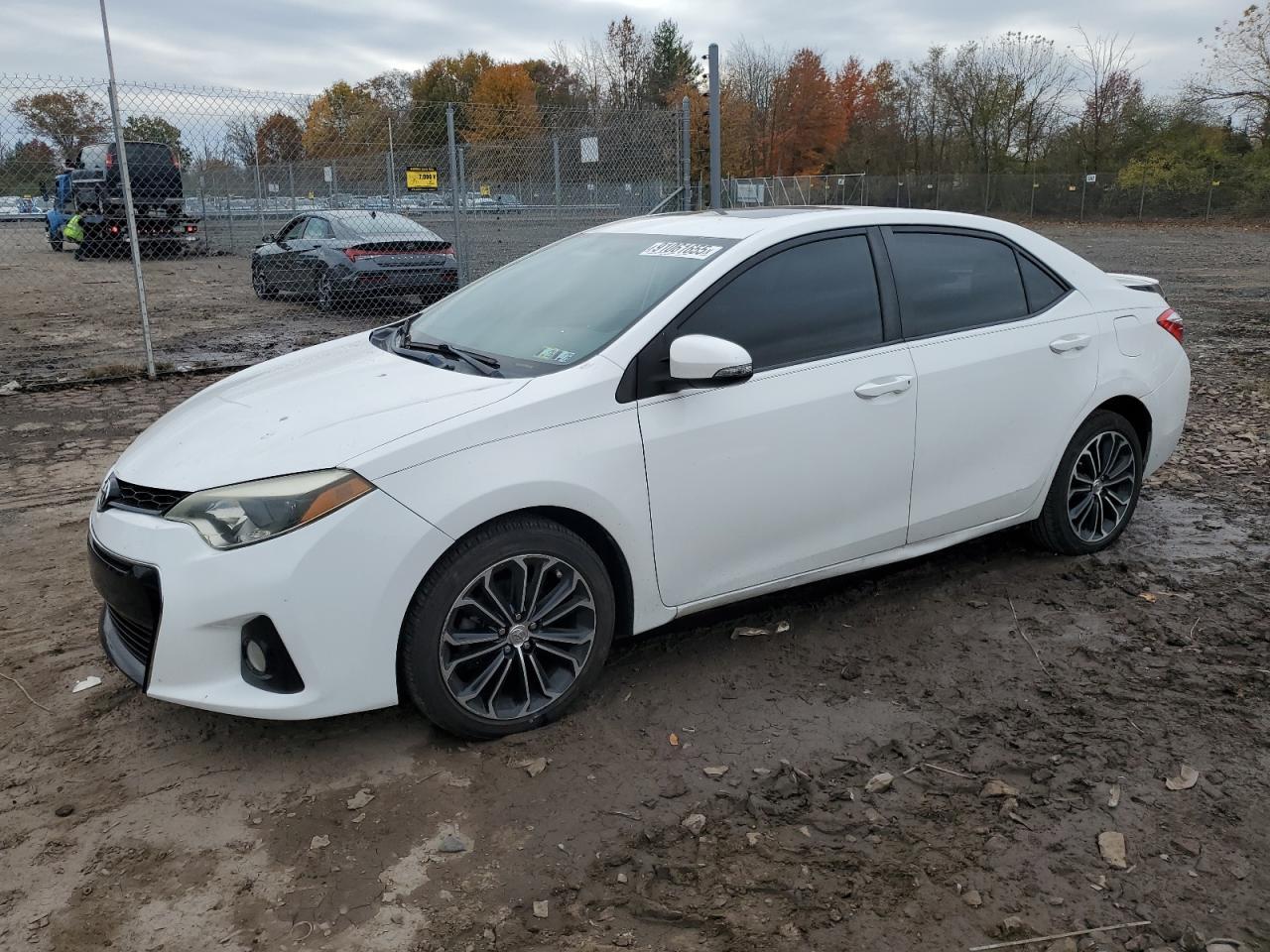 2015 TOYOTA COROLLA
