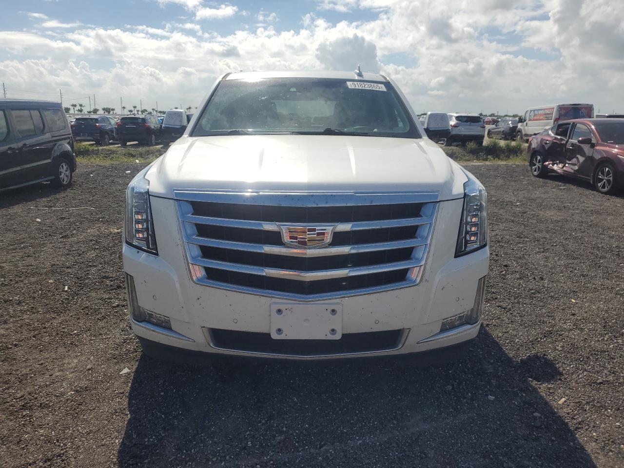 2017 CADILLAC ESCALADE