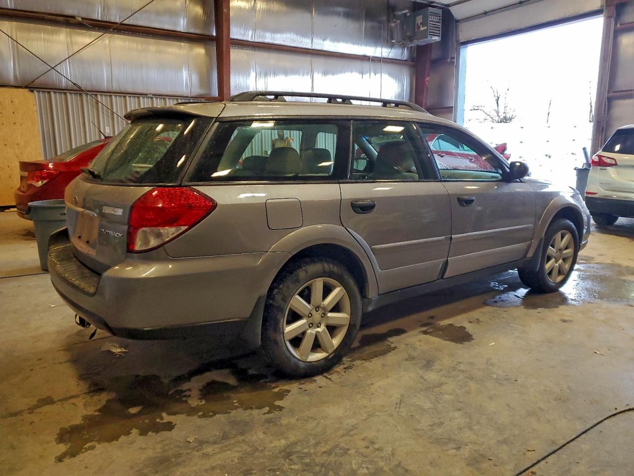 2009 SUBARU Outback