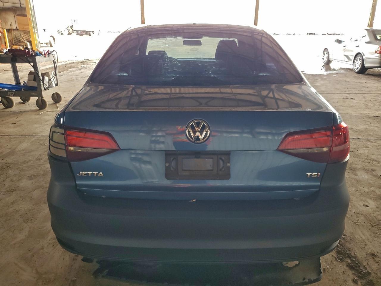 2016 VOLKSWAGEN JETTA