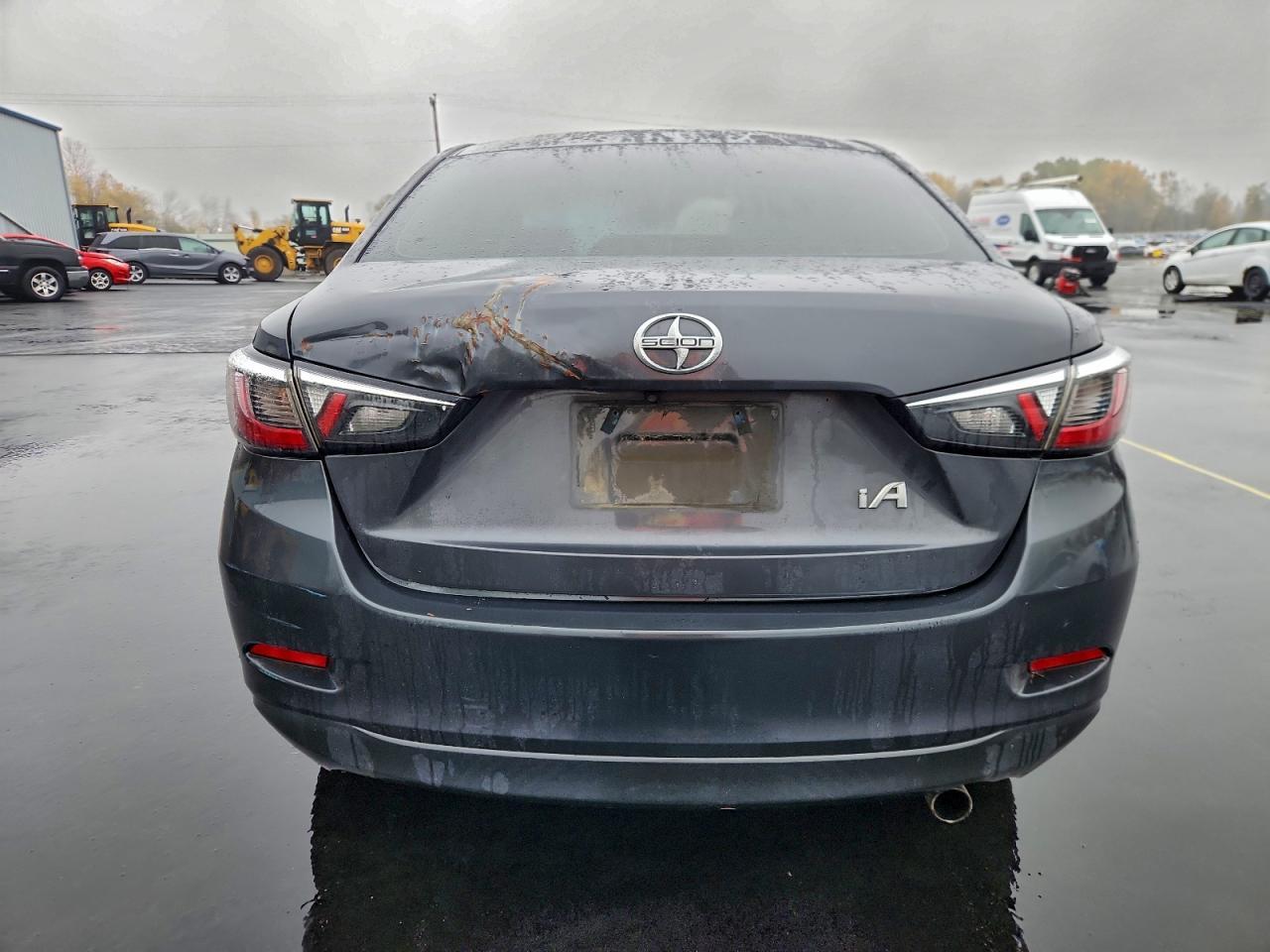 2016 TOYOTA SCION