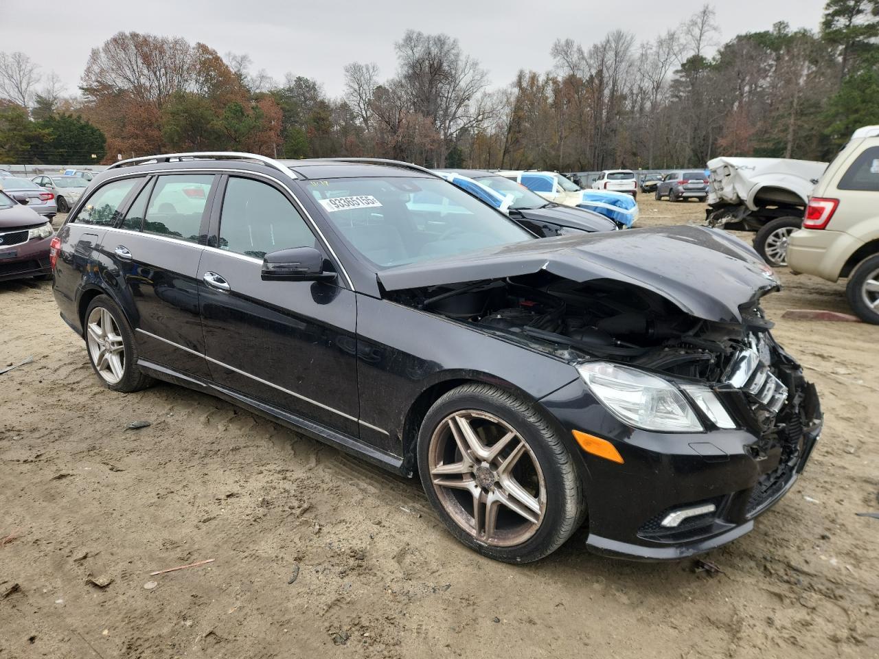 2011 MERCEDES-BENZ E-Class