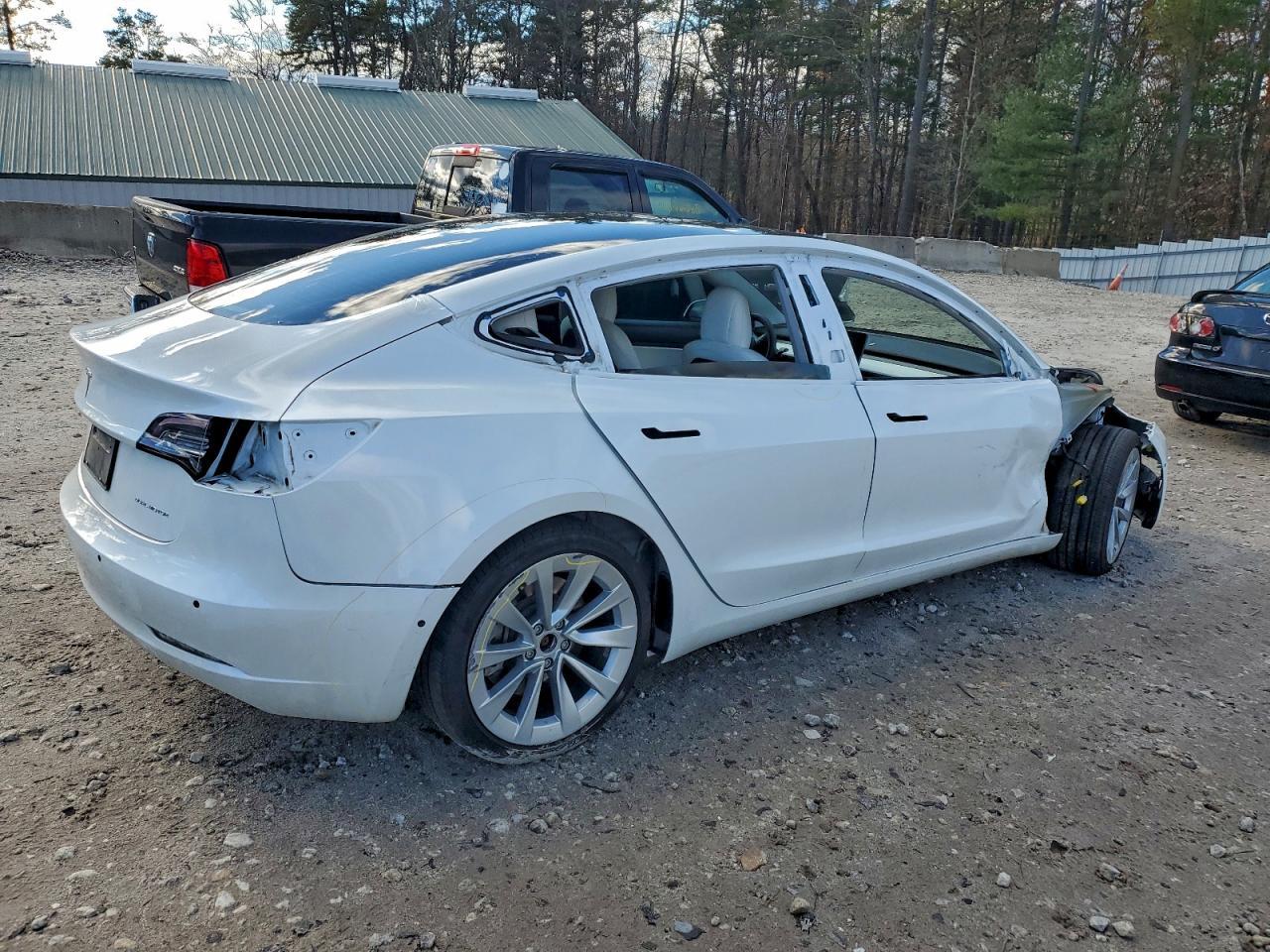 2021 TESLA MODEL 3