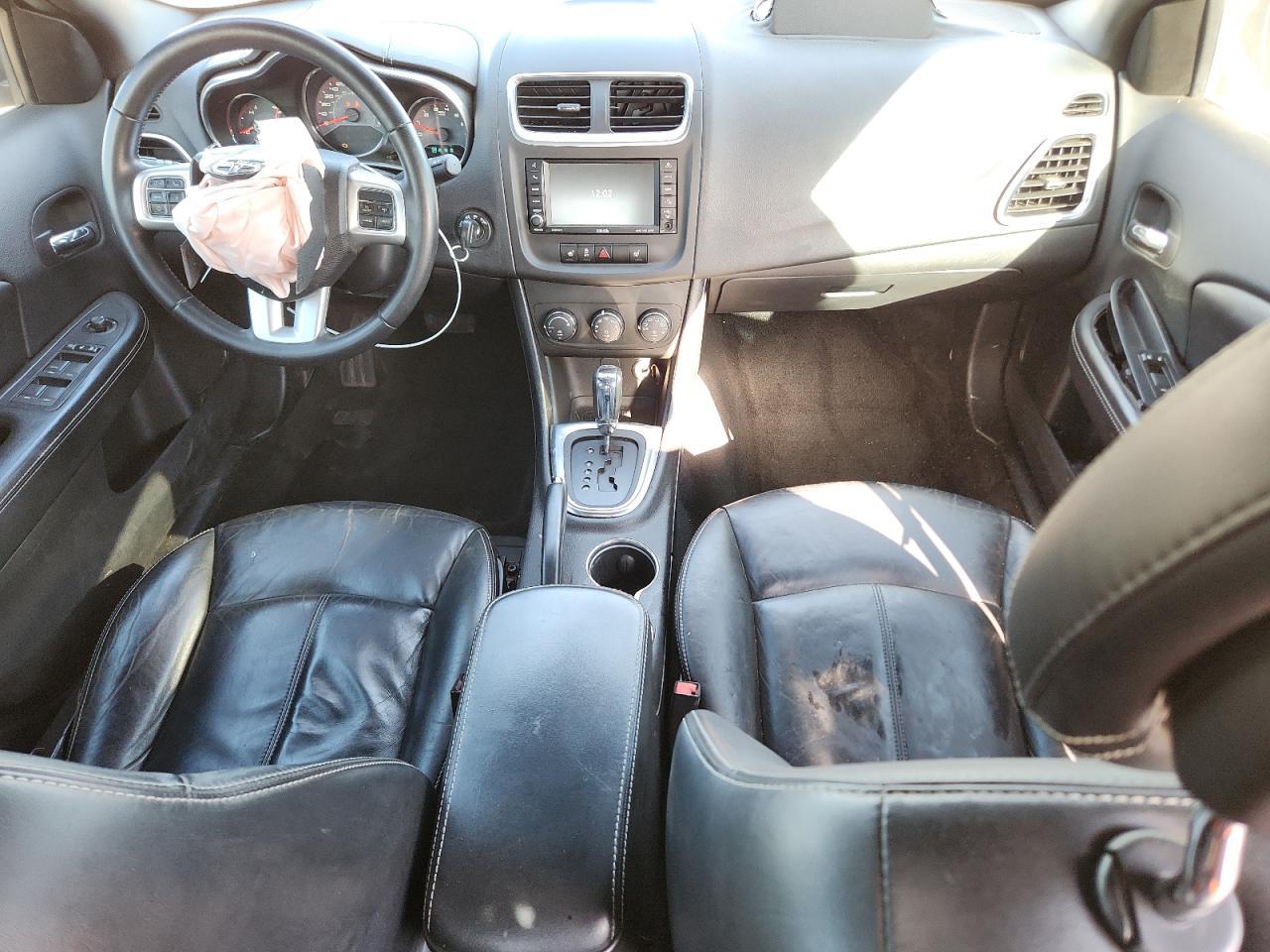 2014 DODGE Avenger